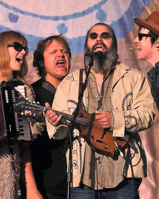 Steve Earle