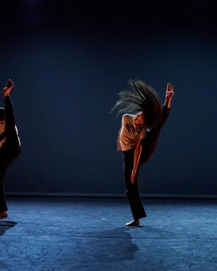 Drum Tao theatre performance